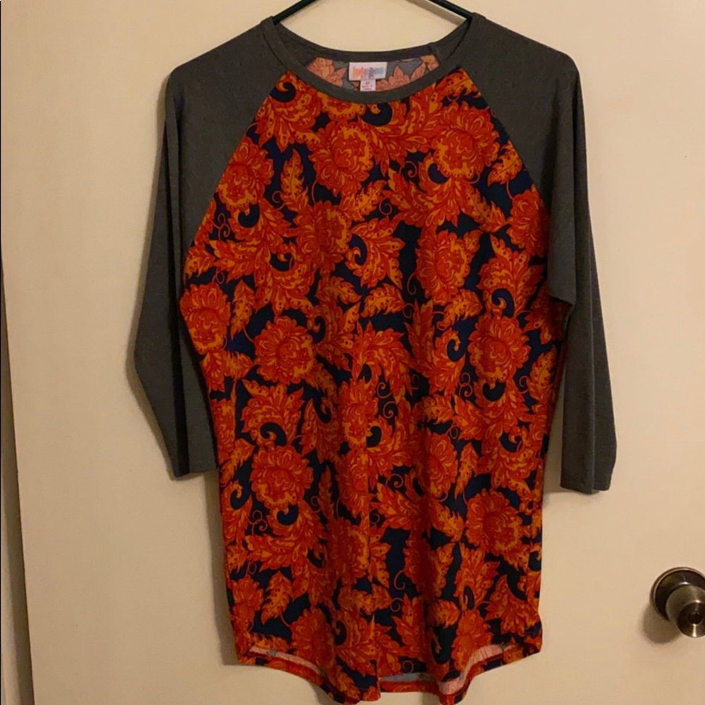 Lula Roe tops